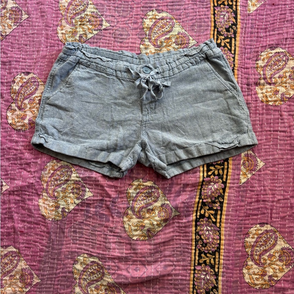 Old Navy Gray Women's Cargo Shorts